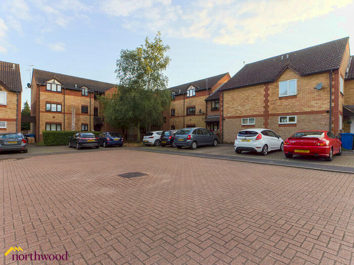 2 Bedroom Apartment To Rent In Broome Way, Banbury, OX16