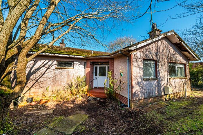 4 Bedroom Detached Bungalow For Sale In Waterfoot Road, Newton Mearns, G77