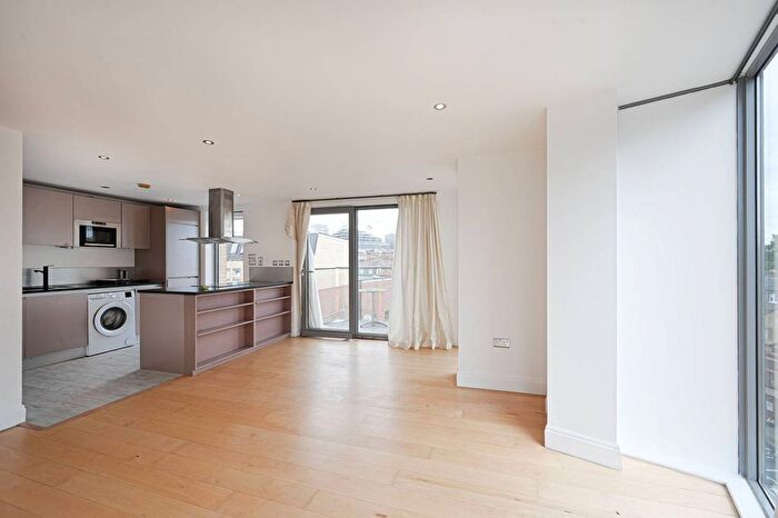 2 Bedroom Flat For Sale In Belvoir House, Vauxhall Bridge Road, Pimlico, London, SW1V
