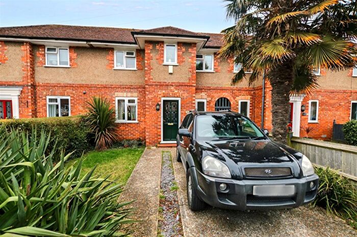 3 Bedroom Property To Rent In Court Road, Hampden Park, Eastbourne, BN22