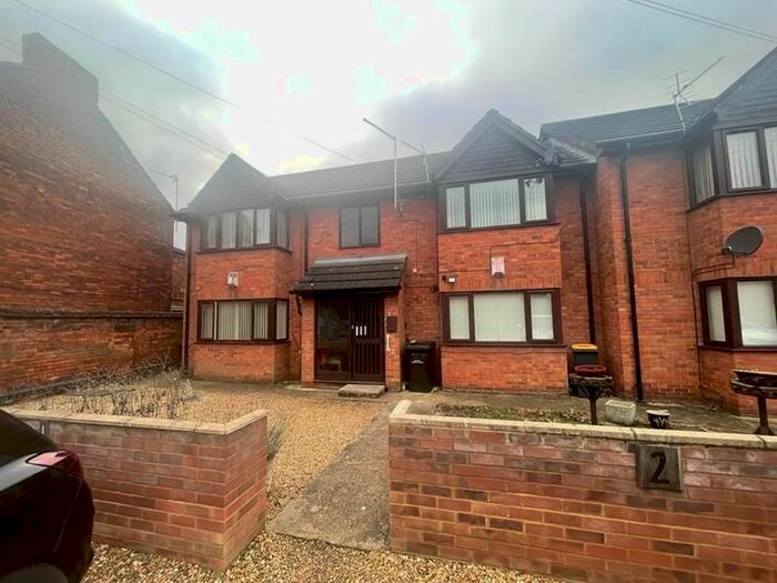 1 Bedroom Flat To Rent In St Annes Court, St Leonards Avenue MK42