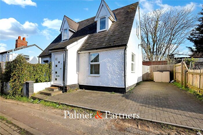 2 Bedroom Detached House To Rent In Providence Place, Colchester, Essex, CO1