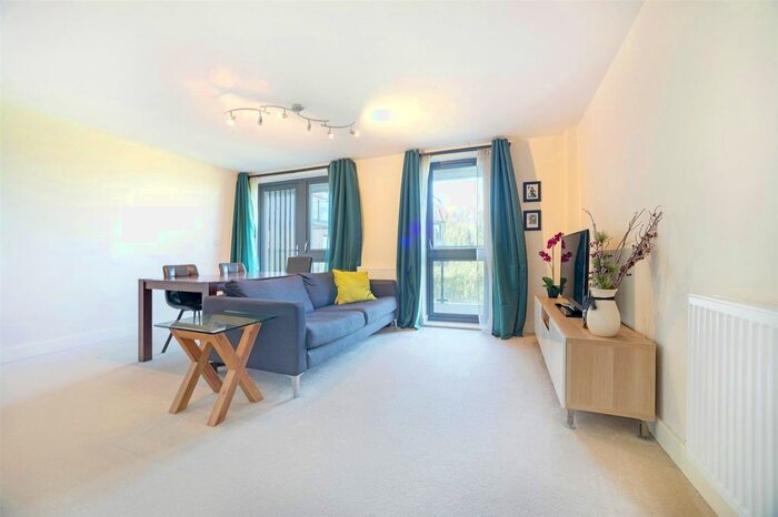 2 Bedroom Flat To Rent In Needleman Close, London, NW9