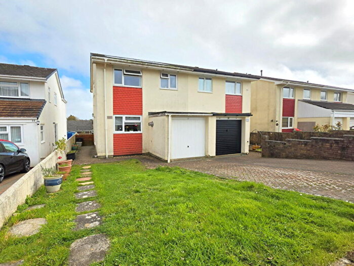 3 Bedroom Semi Detached House For Sale In Hobbs Crescent, Saltash, PL12
