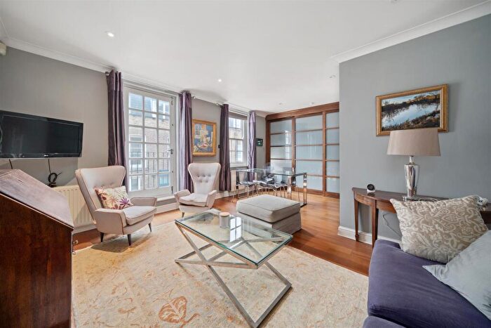 3 Bedroom Mews To Rent In Coleherne Mews, London, SW10