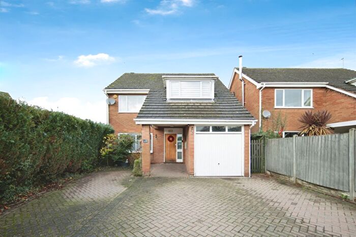 4 Bedroom Detached House For Sale In Rushton Close, Balsall Common, Coventry, CV7