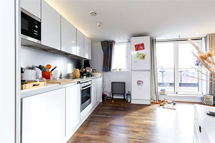2 Bedroom Apartment To Rent In Islington On The Green, A Islington Green, Angel, Islington, London, N1