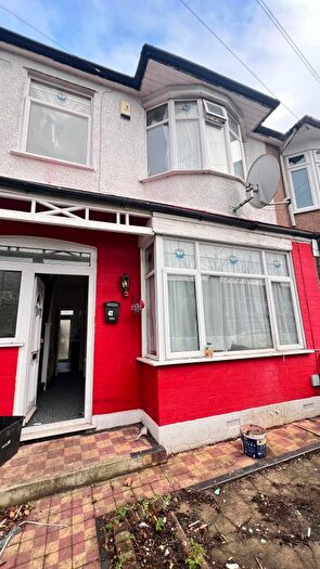 3 Bedroom Terraced House To Rent In Ilford, IG1