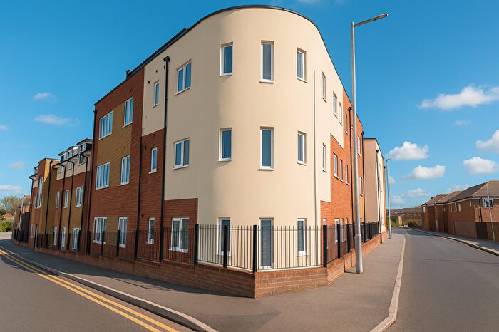 1 Bedroom Flat To Rent In Flat Braid Court, Luton, LU2