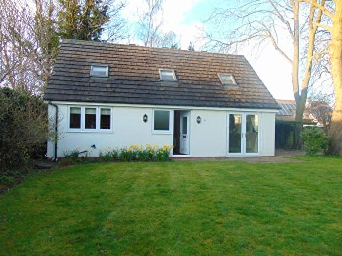 2 Bedroom Detached House To Rent In Chestnut Avenue, Mickleover, Derby, DE3