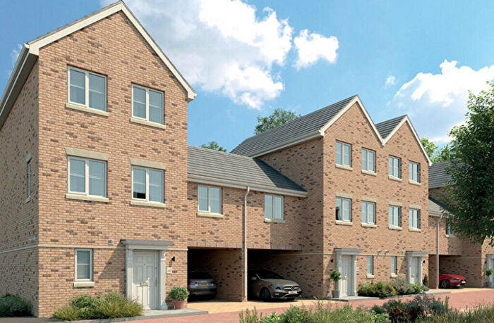 4 Bedroom Town House To Rent In Houghton Way, Bury St. Edmunds, IP33