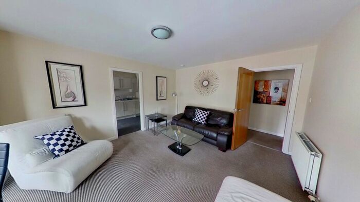 3 Bedroom Flat To Rent In Stanley Street, Aberdeen, AB10