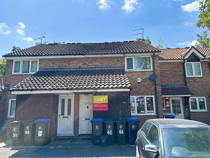 1 Bedroom Flat To Rent In Hampden Close, North Weald, CM16