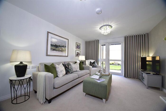 2 Bedroom Retirement Property To Rent In Ellesmere Lodge, Brackley, Northamptonshire, NN13