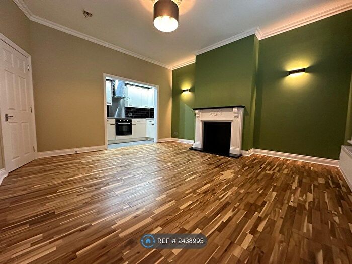 2 Bedroom Flat To Rent In Christchurch Road, Bournemouth, BH1