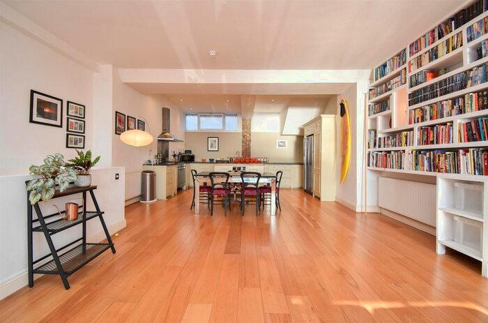 2 Bedroom Maisonette To Rent In Grand Parade, St. Leonards-On-Sea, TN38