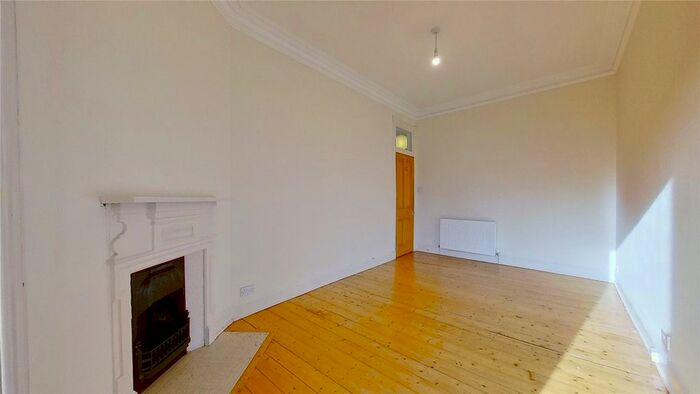 1 Bedroom Flat To Rent In Meadowbank Crescent, Edinburgh, EH8