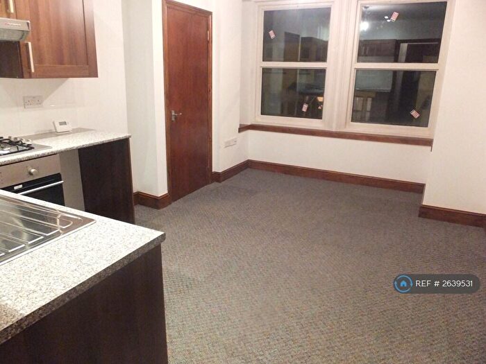 2 Bedroom Flat To Rent In Carshalton Road, Sutton, SM1