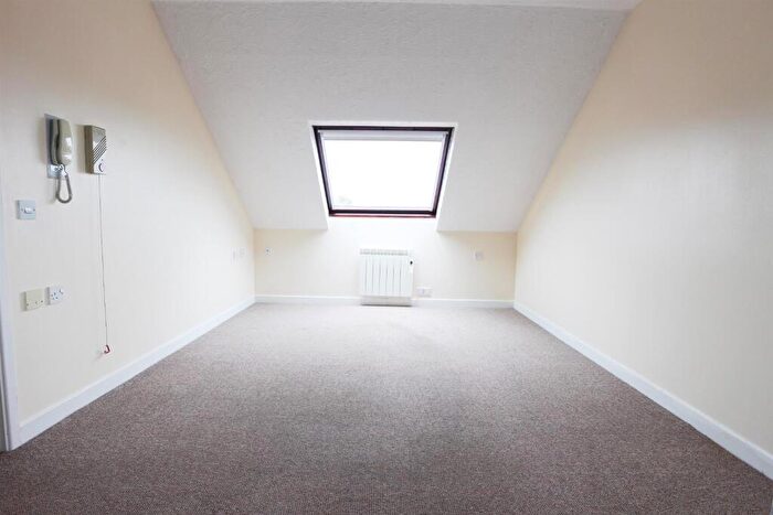 1 Bedroom Flat To Rent In William Tubby House, Swonnells Walk, NR32