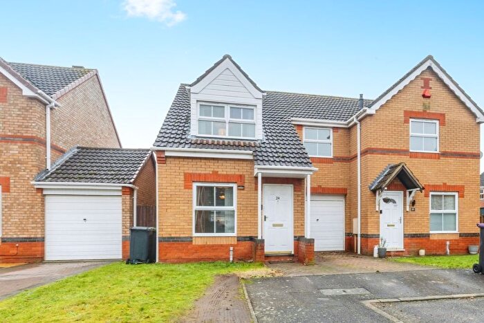 3 Bedroom Semi-Detached House For Sale In Briar Close, South Hykeham, Lincoln, LN6