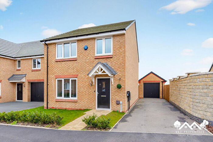4 Bedroom Detached House For Sale In White Clover Avenue, Blackburn, BB2
