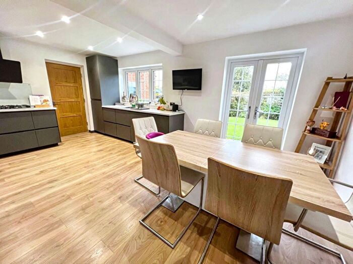 4 Bedroom Detached House For Sale In Yelverton Court, Cramlington, NE23