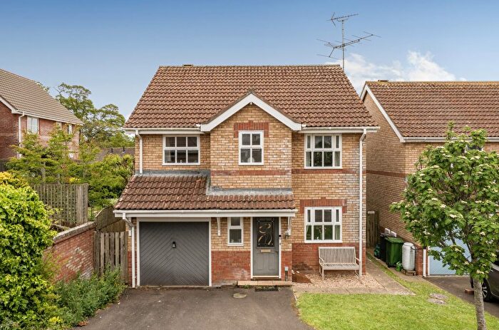 4 Bedroom Detached House For Sale In Cheriswood Close, Exmouth, Devon, EX8