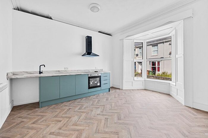 1 Bedroom Flat To Rent In Alexandra Road, Mutley, Plymouth, PL4