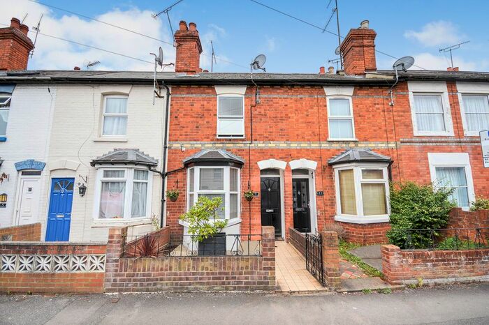 3 Bedroom Terraced House To Rent In Connaught Road, Reading, RG30