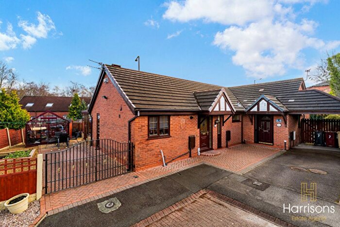 2 Bedroom Bungalow For Sale In Stonemead Close, Bolton, Lancashire, BL3