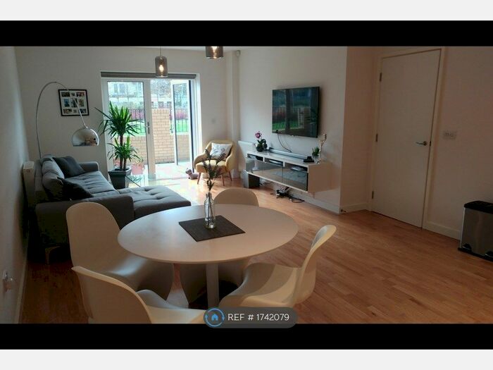 2 Bedroom Flat To Rent In Falcondale Court, London, NW10