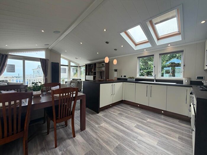 2 Bedroom Lodge For Sale In Willerby New Hampshire Sea Front Lodge, Broadland Sands Holiday Park, Coast Road, Lowestoft, Suffolk, NR32