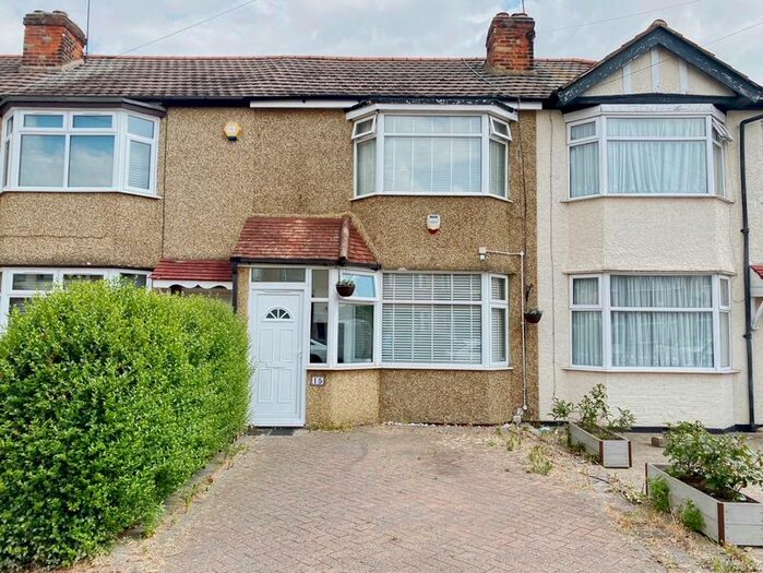 3 Bedroom Terraced House To Rent In Durants Road, Enfield, EN3