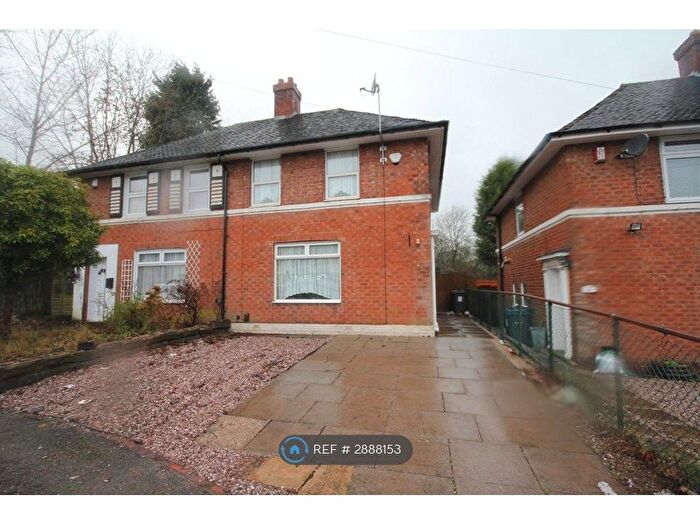 3 Bedroom Semi Detached House To Rent In Weoley Avenue, Birmingham, B29