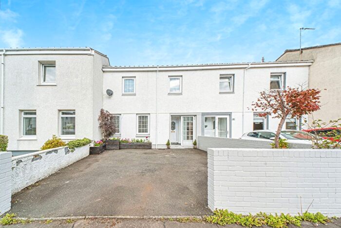 3 Bedroom Terraced House For Sale In Cairnhill Circus, Glasgow, G52