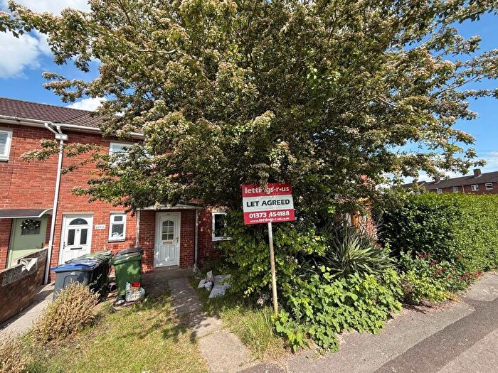 1 Bedroom Flat To Rent In Westfield Close, Trowbridge, Wiltshire, BA14