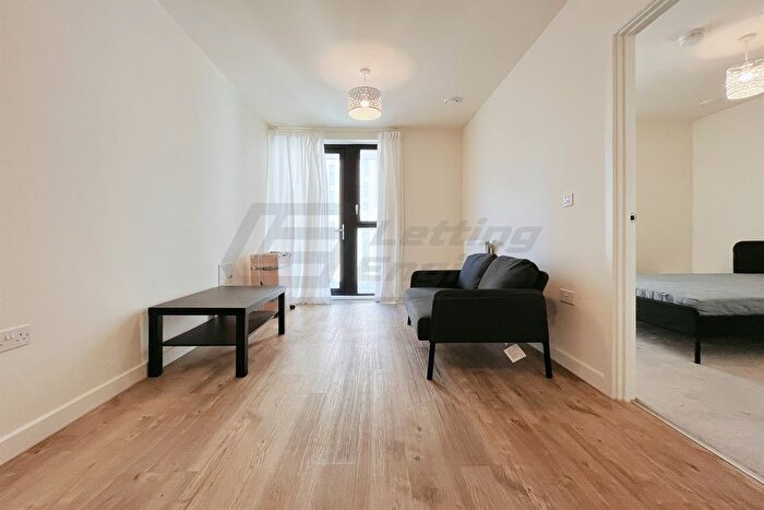 1 Bedroom Flat To Rent In North End Road, Wembley, HA9