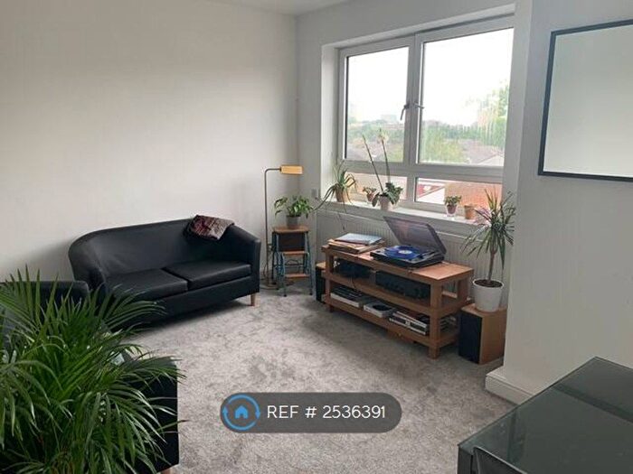 4 Bedroom Flat To Rent In Idonia Street, London, SE8