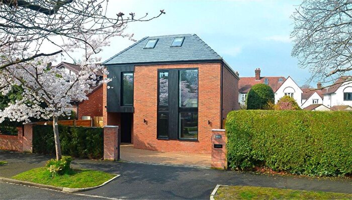 4 Bedroom Detached House For Sale In Sussex Avenue, Didsbury, M20