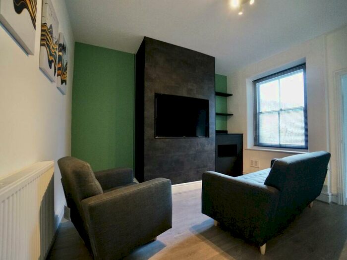 4 Bedroom House To Rent In Snowdon View, Bangor, Gwynedd, LL57