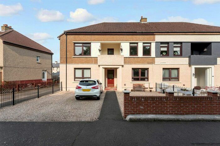 2 Bedroom Flat For Sale In Avon Street, Grangemouth, Stirlingshire, FK3