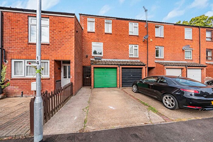 3 Bedroom Terraced House For Sale In Manor Waye, Uxbridge, Middlesex, UB8