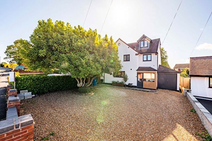 4 Bedroom Detached House For Sale In Church Road, Burntwood, WS7