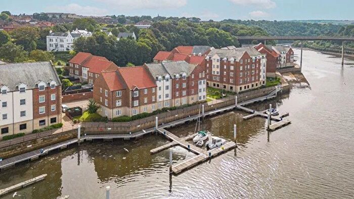 1 Bedroom Flat For Sale In Turnbull Court, Whitehall Landing, Whitby, YO22