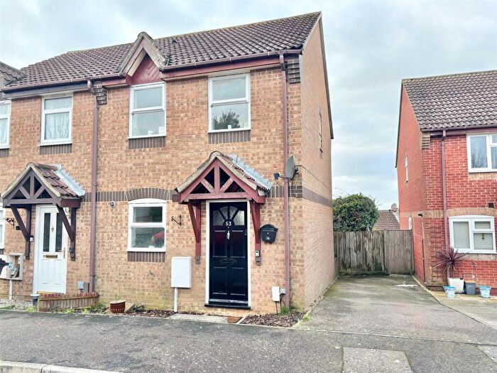 2 Bedroom Semi-Detached House For Sale In Langridge Drive, Portslade, Brighton, BN41