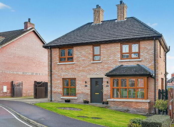 3 Bedroom Detached House For Sale In Wellington Park Drive, Maghaberry, BT67