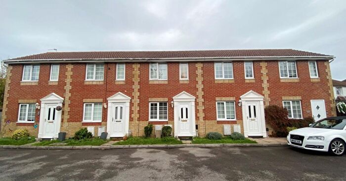 2 Bedroom Property To Rent In Mayfair Mews, Bexhill On Sea, TN40