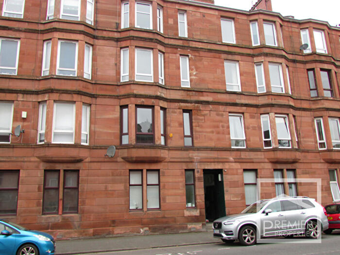 1 Bedroom Flat To Rent In Holmlea Road, Cathcart, G44