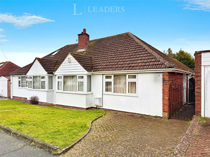2 Bedroom Bungalow To Rent In Potters Lane, Burgess Hill, RH15