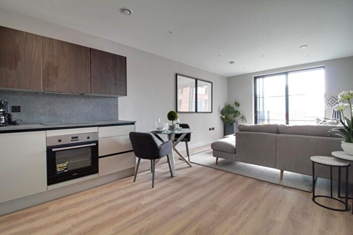 2 Bedroom Apartment To Rent In Pressworks, - Northwood Street, Jewellery Quarter, B3